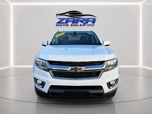 Used 2017 Chevrolet Colorado Z71 image 2