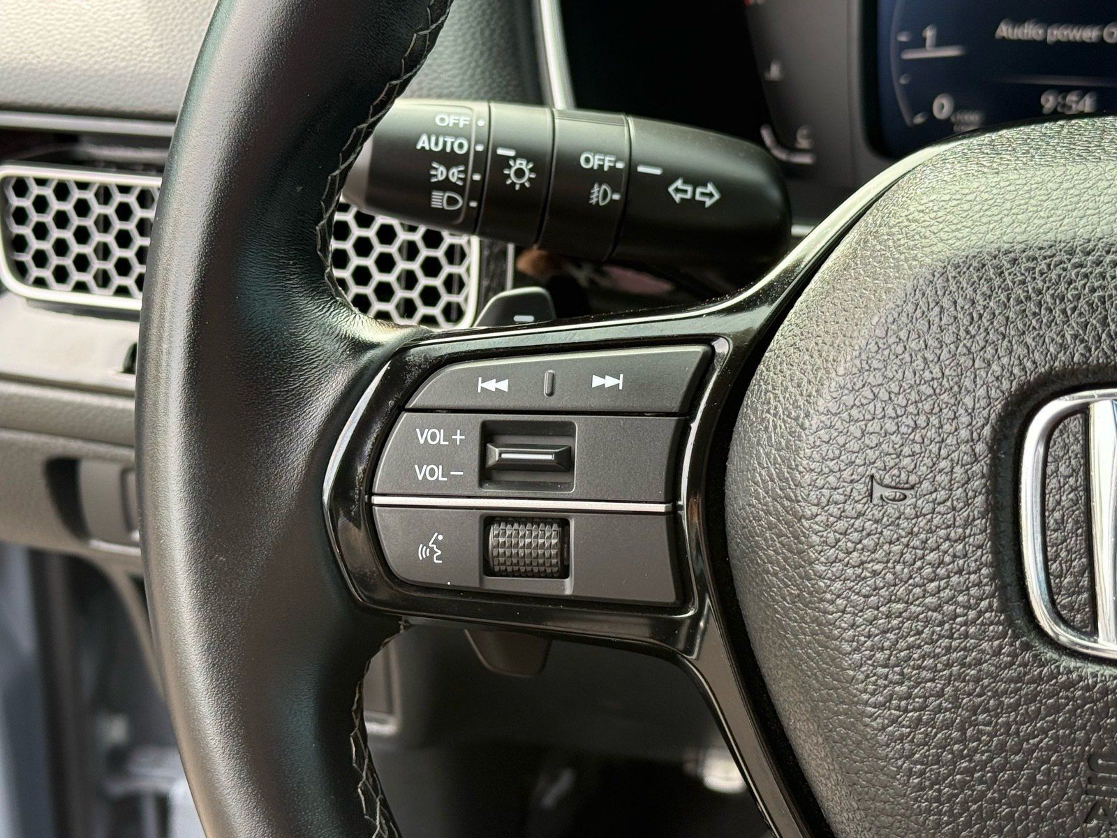 Used 2024 Honda Civic Touring image 18