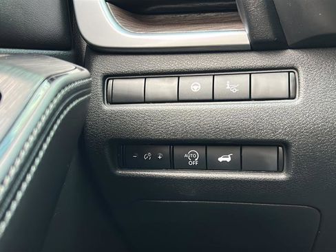 Used 2024 Nissan Rogue Platinum w/ Platinum Premium Package FWD image 26