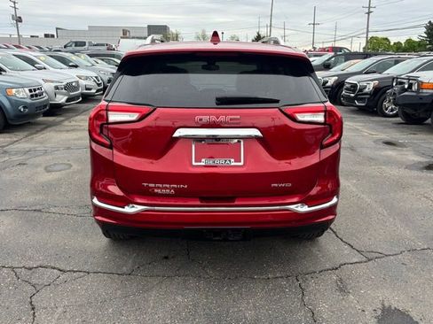 Certified 2023 GMC Terrain Denali w/ Denali Premium Package AWD/4WD image 7