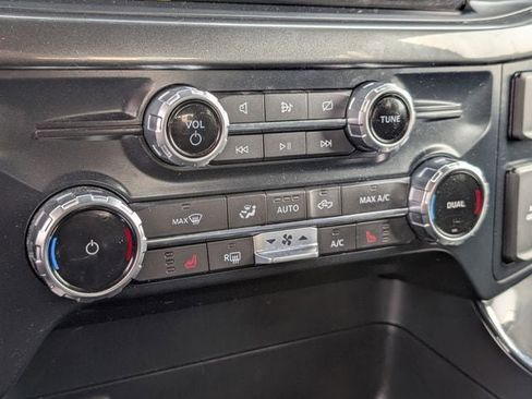 Used 2022 Ford F150 XLT w/ Equipment Group 302A High image 17