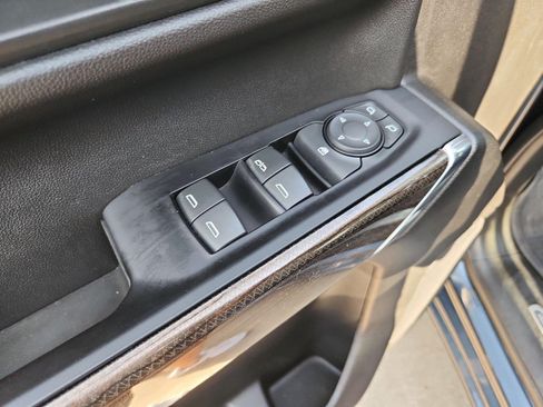 Used 2020 Chevrolet Silverado 1500 LT w/ Texas Edition RWD image 23