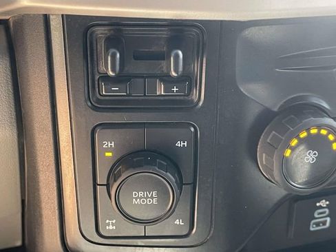 Used 2024 Ford F250 XL w/ FX4 Off-Road Package AWD/4WD image 21