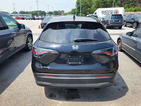 Used 2024 Honda HR-V LX image 5