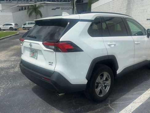 Used 2024 Toyota RAV4 XLE AWD/4WD image 8