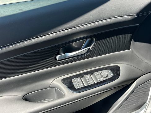 New 2026 Nissan Murano SV AWD/4WD image 10