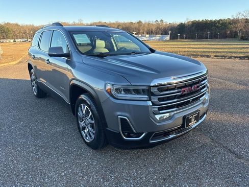 Used 2021 GMC Acadia SLT w/ Premium Package image 2