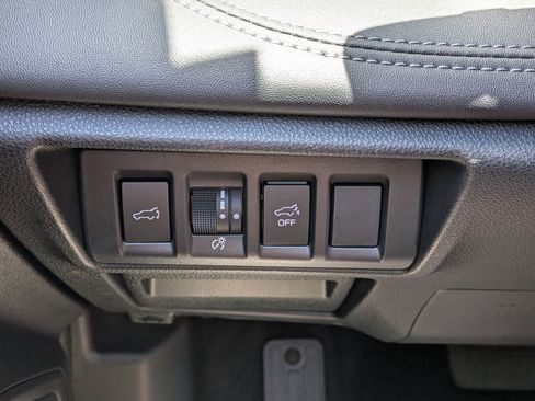 Certified 2025 Subaru Outback Limited AWD/4WD image 25