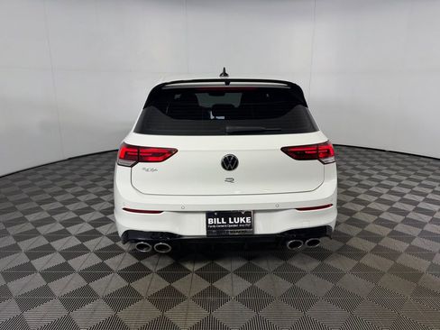 Used 2023 Volkswagen Golf R 2.0T image 9