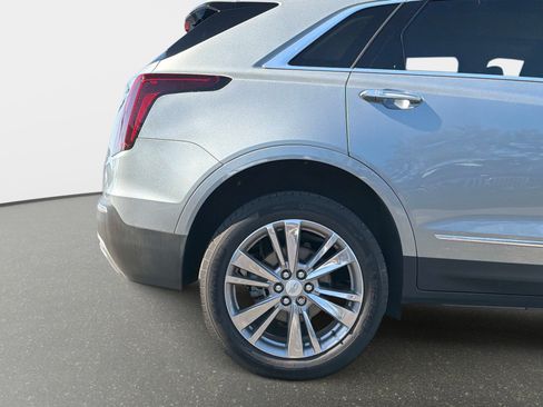Used 2024 Cadillac XT5 Premium Luxury w/ LPO, Floor Liner Package FWD image 19