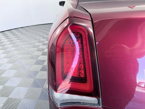 Used 2023 Chrysler 300 Touring w/ Sport Appearance Package image 28