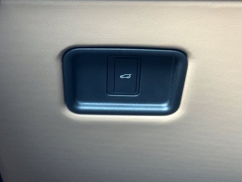 New 2026 Land Rover Range Rover SE AWD/4WD image 32