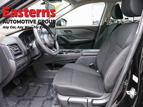 Used 2023 Nissan Rogue S AWD/4WD image 13