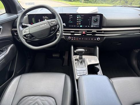 Used 2026 Kia Sportage X-Line w/ X-Line Premium Package AWD/4WD image 17