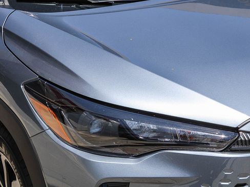 Certified 2026 Toyota Corolla Cross AWD Hybrid w/ Moonroof Package image 5