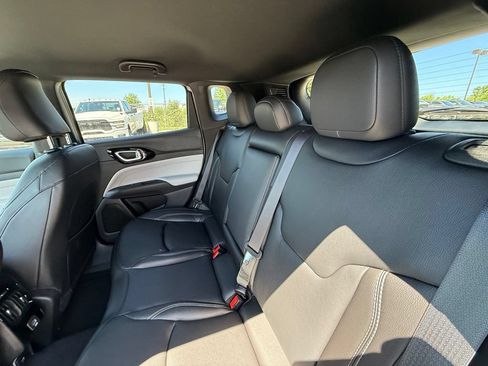 New 2026 Jeep Compass Limited AWD/4WD image 24