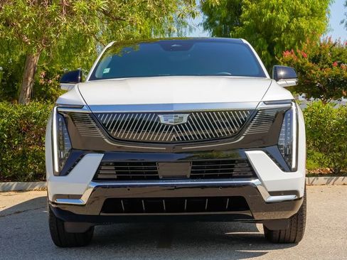 New 2026 Cadillac Escalade IQ Luxury 1 AWD/4WD image 4