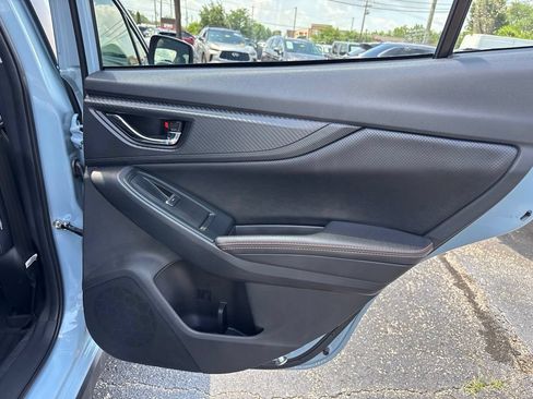 Used 2021 Subaru Crosstrek 2.5i Limited w/ Moonroof Package 2 AWD/4WD image 31