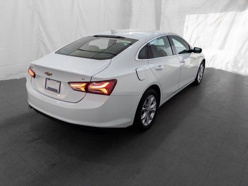 Used 2022 Chevrolet Malibu LT image 7