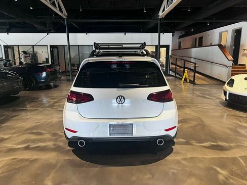 Used 2019 Volkswagen Golf 4-Door FWD image 4