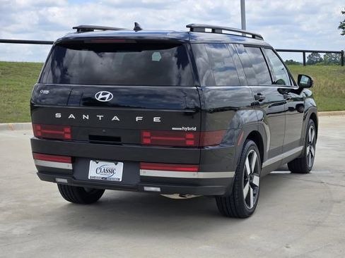 Used 2025 Hyundai Santa Fe Limited AWD/4WD image 8