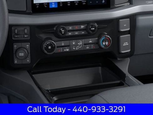 New 2026 Ford F250 XLT w/ XLT Premium Package image 16