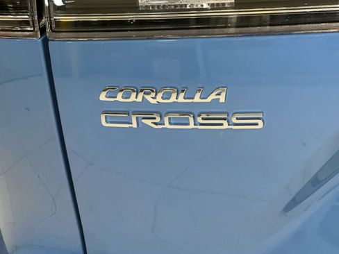 New 2026 Toyota Corolla Cross XLE w/ Convenience Package AWD/4WD image 8