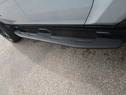 New 2026 GMC Hummer EV 4x4 Crew Cab image 16