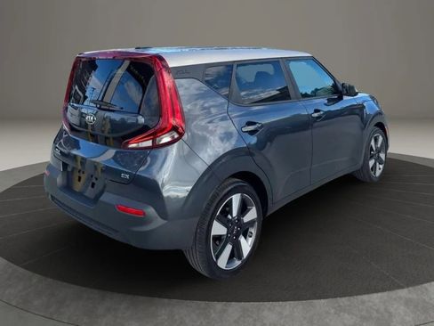 Used 2020 Kia Soul EX FWD image 3