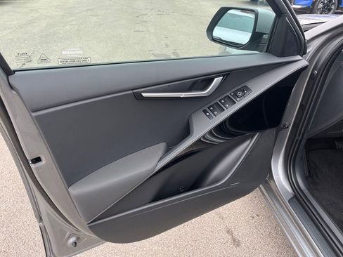 New 2026 Kia Niro EX w/ EX Premium Package image 11