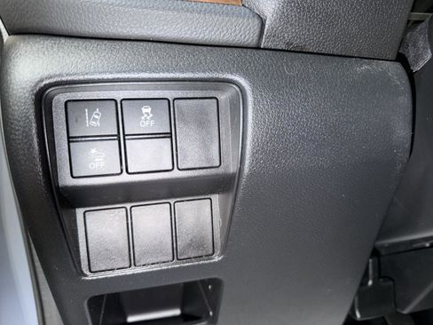 Used 2021 Honda CR-V EX image 13