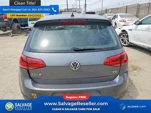 Used 2015 Volkswagen Golf 4-Door image 8
