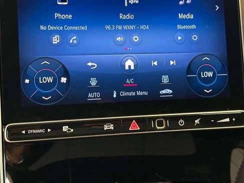 Used 2023 Mercedes-Benz C 300 4MATIC Sedan image 20