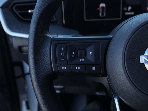 Used 2026 Nissan Kicks SV w/ Charging Package image 26