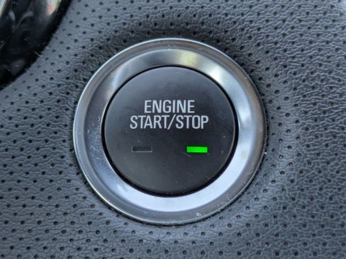 Used 2022 Cadillac XT5 Luxury image 24