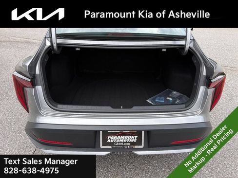 New 2026 Kia K4 FWD image 29