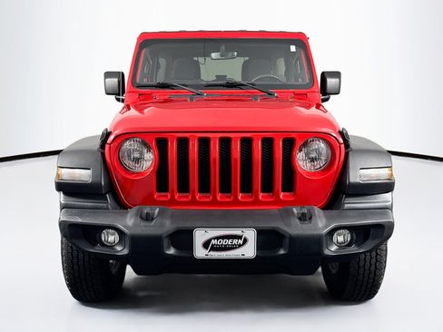 Used 2022 Jeep Wrangler Unlimited Sport AWD/4WD image 4
