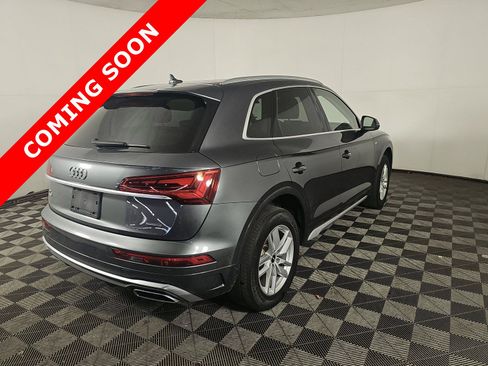 Used 2023 Audi Q5 2.0T Premium w/ Convenience Package AWD/4WD image 4