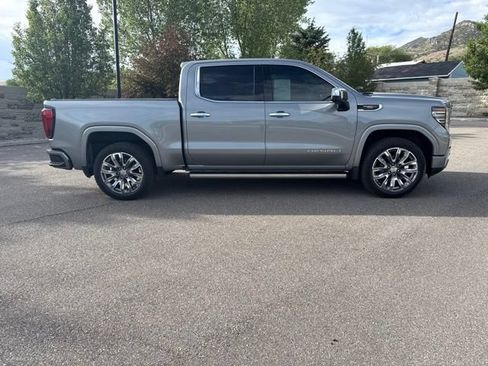 Used 2024 GMC Sierra 1500 Denali w/ Denali Reserve Package AWD/4WD image 16