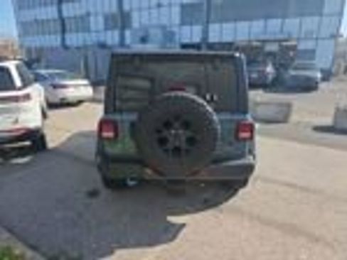 Used 2024 Jeep Wrangler Unlimited AWD/4WD image 11