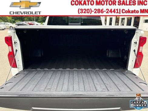 Used 2024 Chevrolet Silverado 1500 LT w/ Leather Package AWD/4WD image 10
