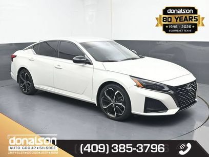 Used 2023 Nissan Altima 2.5 SR