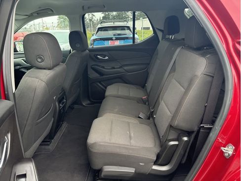 Used 2019 Chevrolet Traverse LT image 5