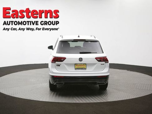 Used 2020 Volkswagen Tiguan S image 36