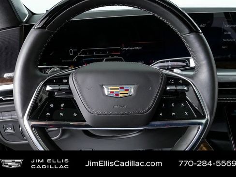 Certified 2025 Cadillac Escalade Sport Platinum image 11
