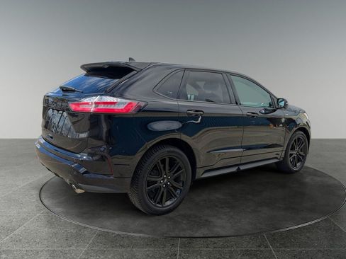 Used 2020 Ford Edge ST-Line w/ Cold Weather Package AWD/4WD image 9