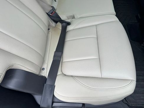 Used 2023 Subaru Ascent Limited image 21