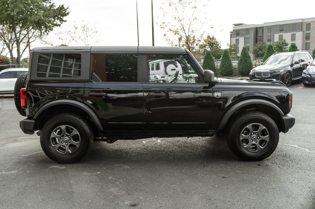 Used 2024 Ford Bronco Big Bend AWD/4WD image 3