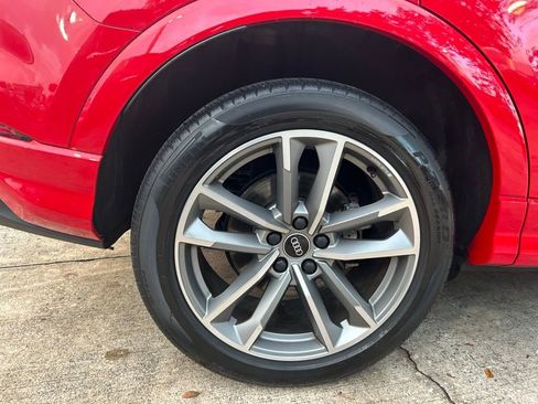 Used 2023 Audi Q3 2.0T Premium w/ Black Optic Sport Package image 23