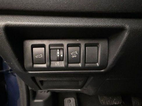 Used 2020 Subaru Outback Premium image 13